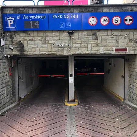 Plac Konstytucji 6 Grey - Bezplatny Garaz Podziemny - Free Parking - Dla 4 Osob דירה *