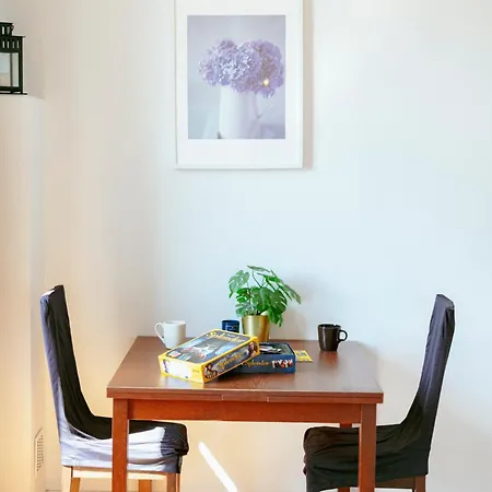 Plac Konstytucji 6 Grey - Bezplatny Garaz Podziemny - Free Parking - Dla 4 Osob شقة وارسو