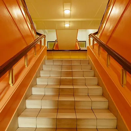 Plac Konstytucji 6 Grey - Bezpłatny Garaż Podziemny - Free Parking - Dla 4 Osób Varsovia