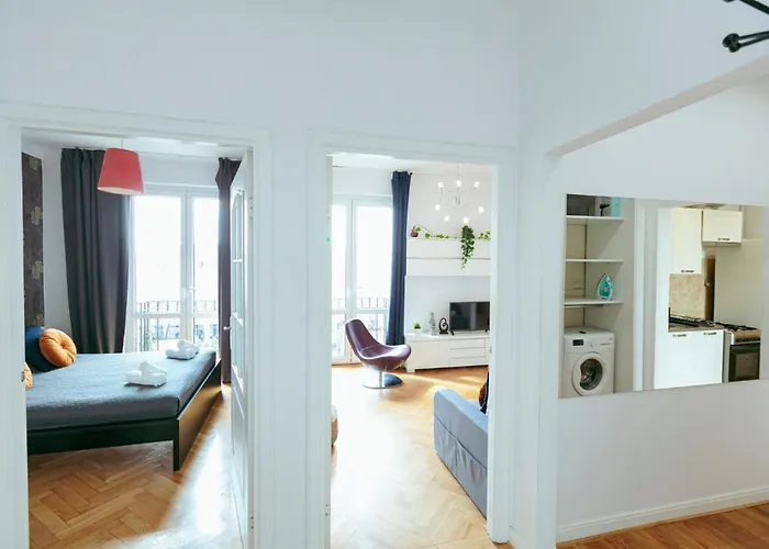 Διαμέρισμα Plac Konstytucji 6 Grey - Bezplatny Garaz Podziemny - Free Parking - Dla 4 Osob Βαρσοβία