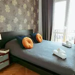 شقة Plac Konstytucji 6 Grey - Bezplatny Garaz Podziemny - Free Parking - Dla 4 Osob