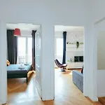 Plac Konstytucji 6 Grey - Bezplatny Garaz Podziemny - Free Parking - Dla 4 Osob *